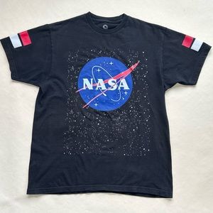 NASA graphic T-shirt, akademics label, used good condition
